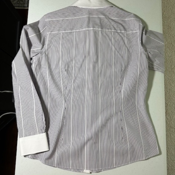 Womens Brooks Brothers Dress Blouse/White & Navy striped-Size 12 - Picture 2 of 4